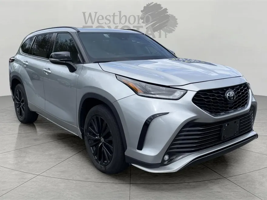 2024 Toyota Highlander XSE photo 1