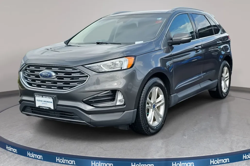 2020 Ford Edge SEL photo 1