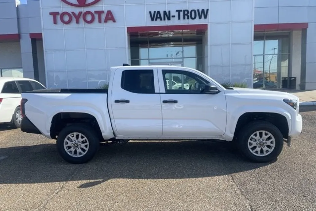 2025 Toyota Tacoma SR photo 1