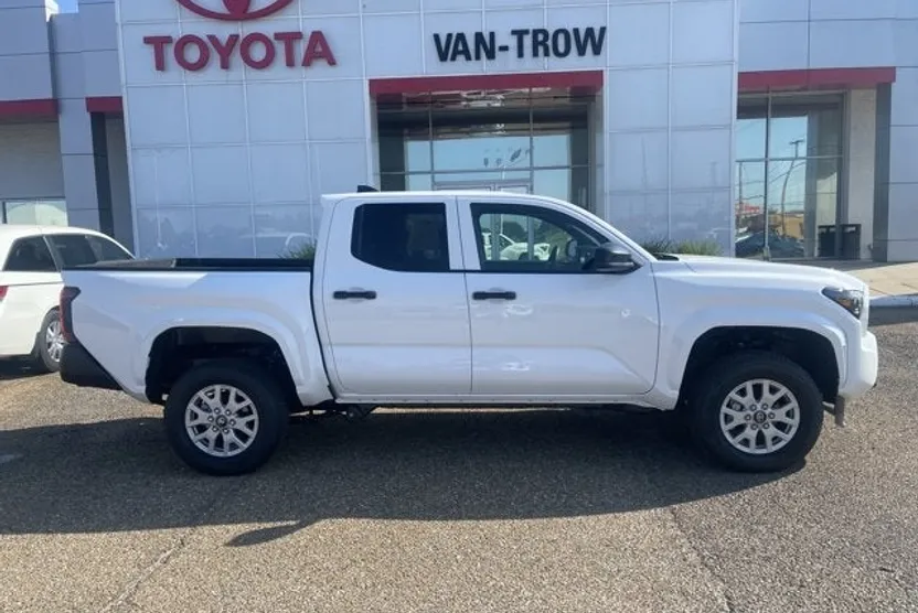 2025 Toyota Tacoma SR photo 1
