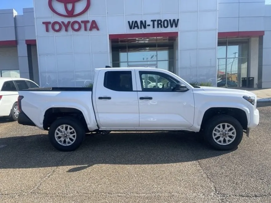2025 Toyota Tacoma SR photo 1