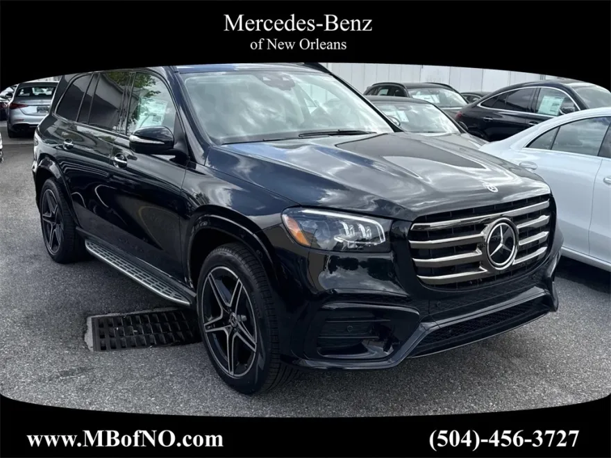 2025 Mercedes Benz GLS 450 4MATIC photo 1