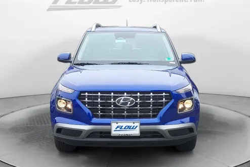 2025 Hyundai Venue SEL photo 1