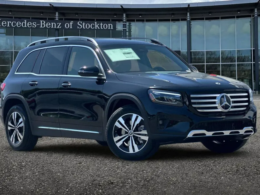 2025 Mercedes Benz GLB 250 photo 1