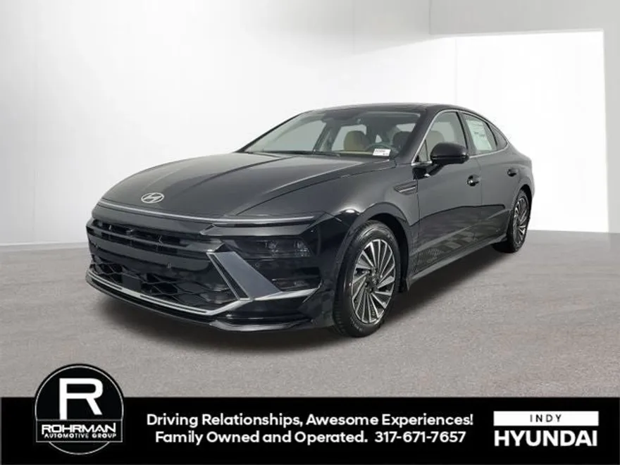 2025 Hyundai Sonata Hybrid Limited photo 1