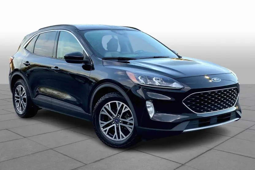 2020 Ford Escape SEL photo 1