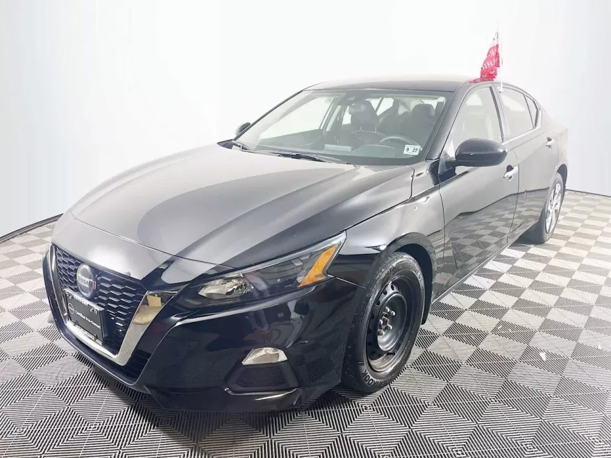 2022 Nissan Altima 2.5 S photo 1
