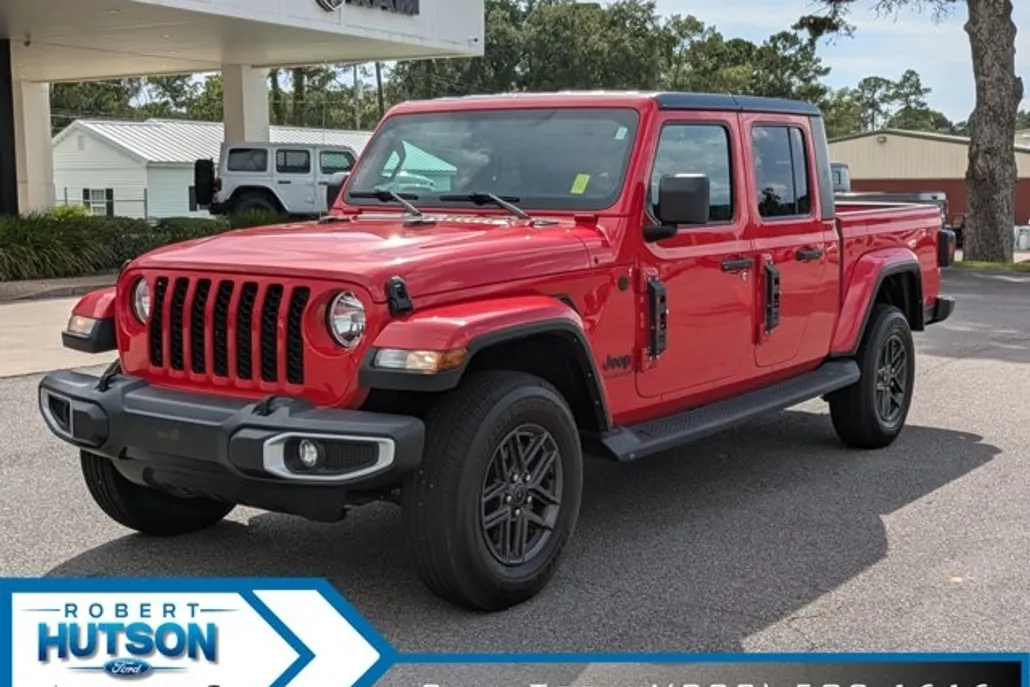 2021 Jeep Gladiator Sport photo 1