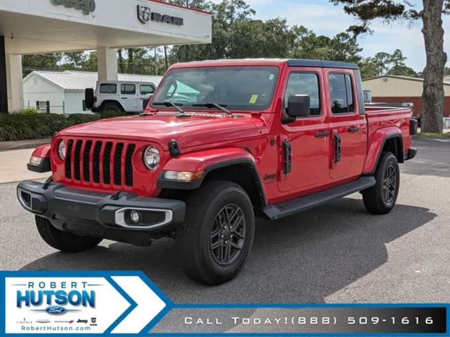 2021 Jeep Gladiator Sport photo 1