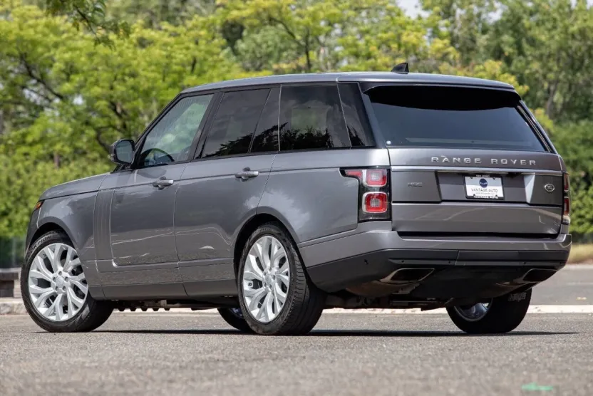 2020 Land Rover Range Rover HSE photo 1