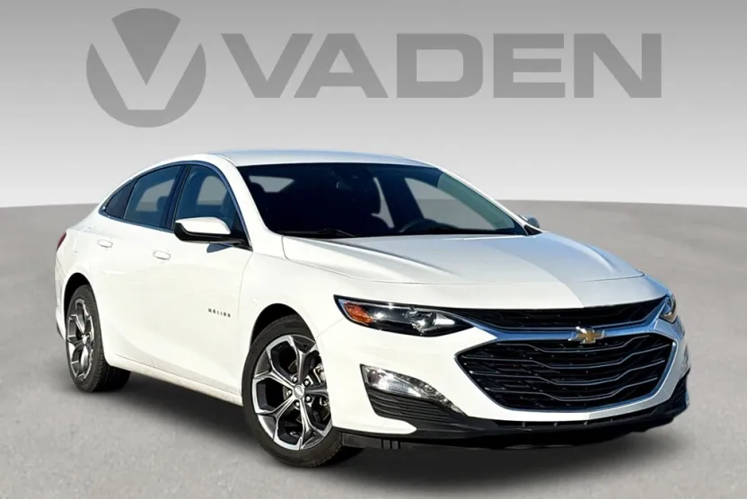 2024 Chevrolet Malibu 1LT photo 1
