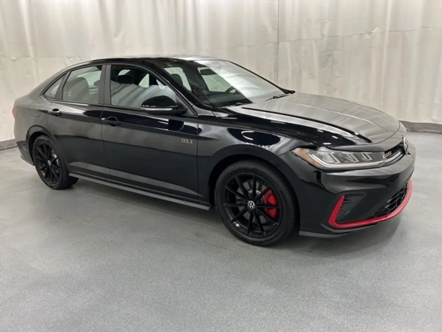 2025 Volkswagen Jetta GLI 2.0T Autobahn photo 1