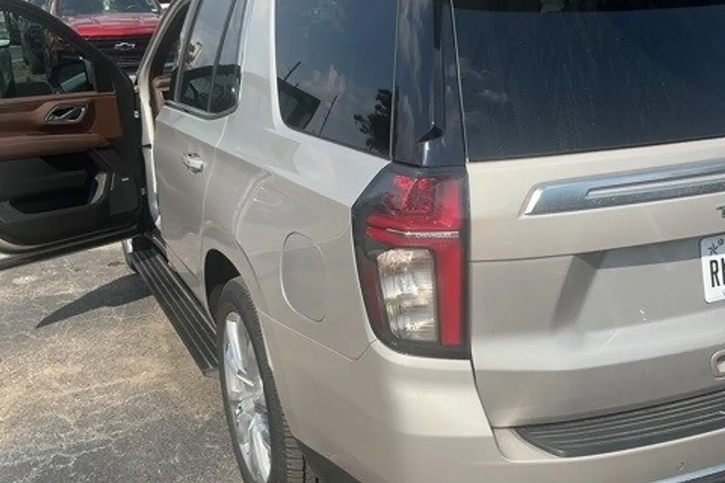 2022 Chevrolet Tahoe High Country photo 1