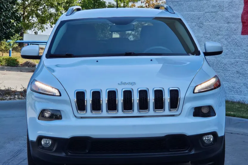 2018 Jeep Cherokee Latitude photo 1