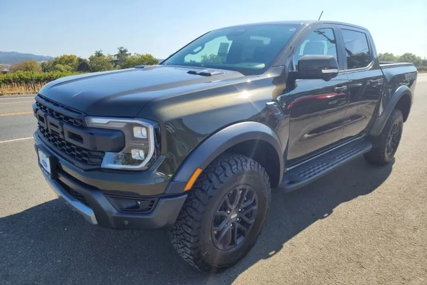 2025 Ford Ranger Raptor photo 1