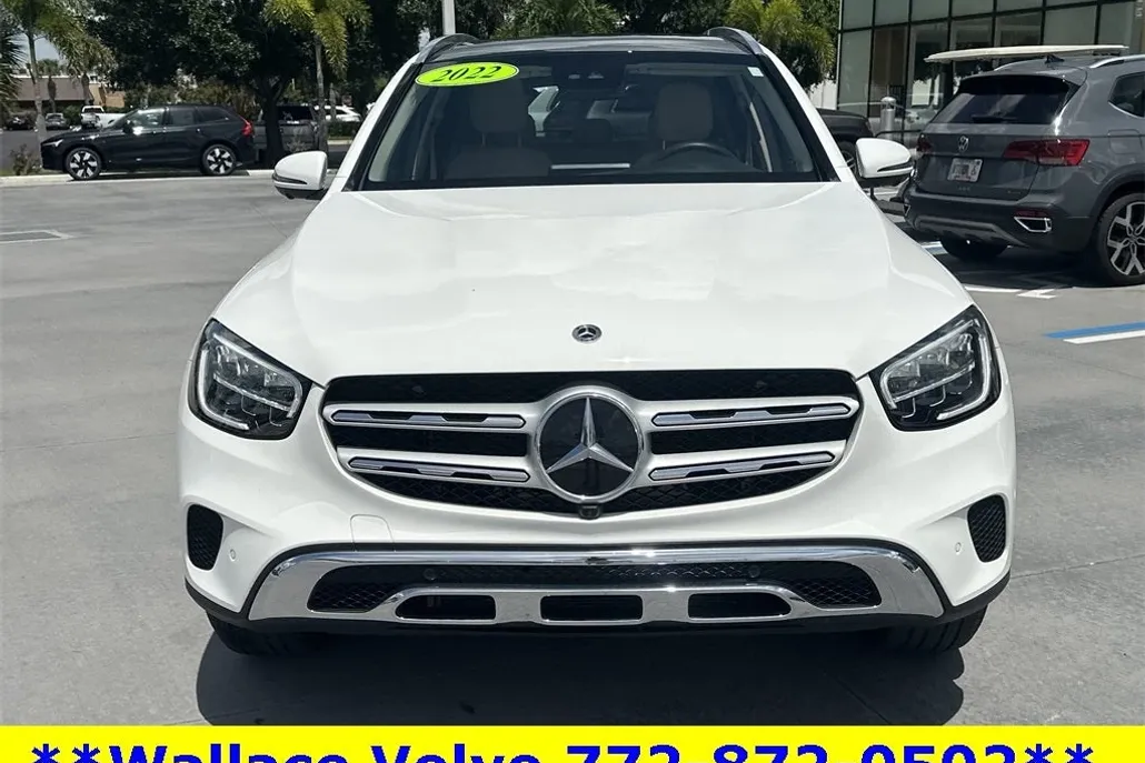 2022 Mercedes Benz GLC 300 photo 1
