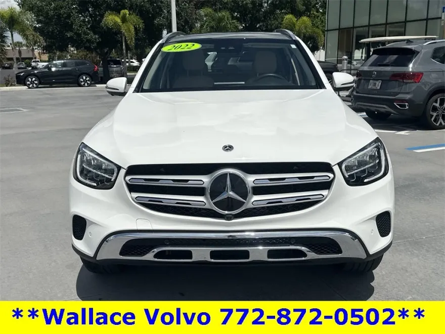 2022 Mercedes Benz GLC 300 photo 1