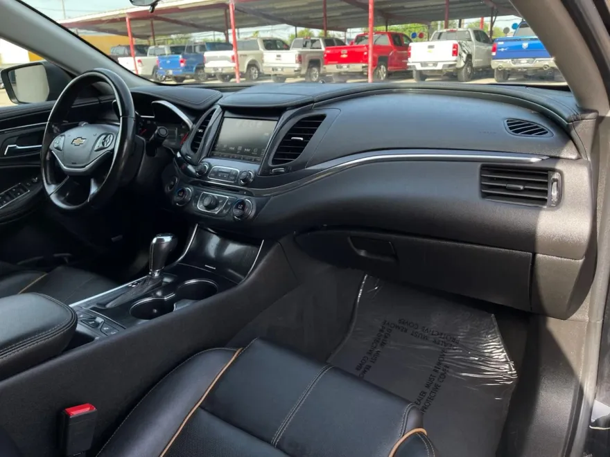 2019 Chevrolet Impala Premier photo 1