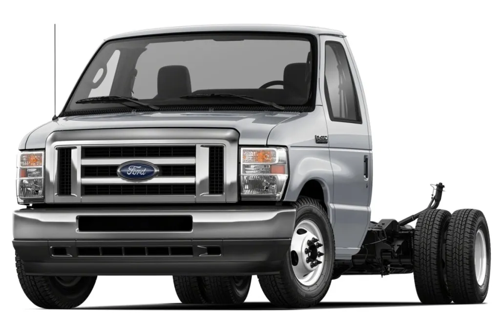 2023 Ford E-450 photo 1