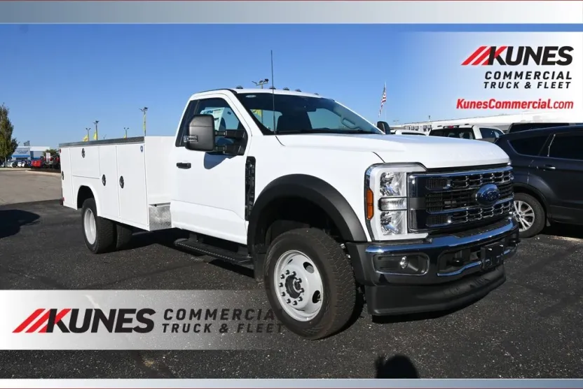 2025 Ford F-450 XL photo 1