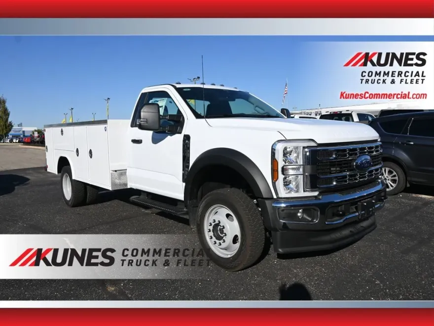 2025 Ford F-450 XL photo 1