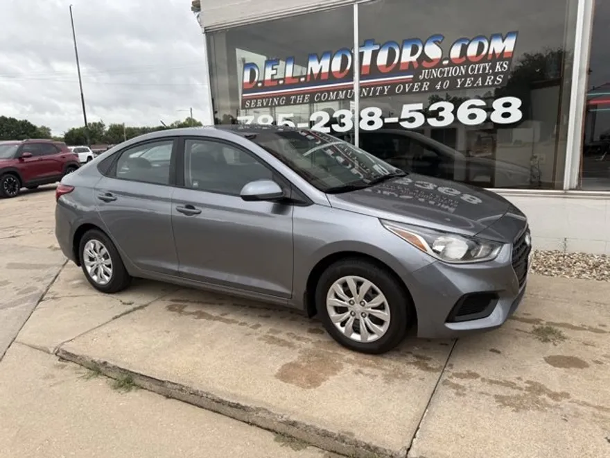 2018 Hyundai Accent SE photo 1