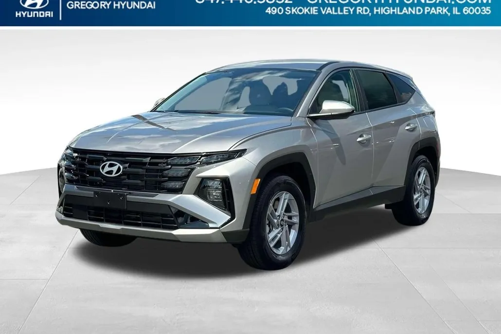 2025 Hyundai Tucson SE photo 1
