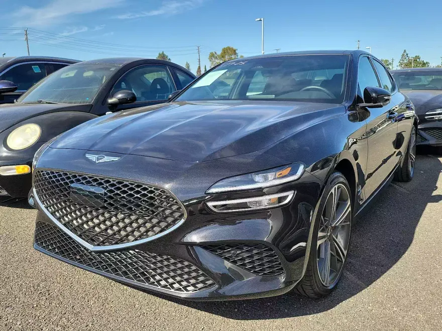 2025 Genesis G70 Advanced 3.3T Sport Prestige photo 1