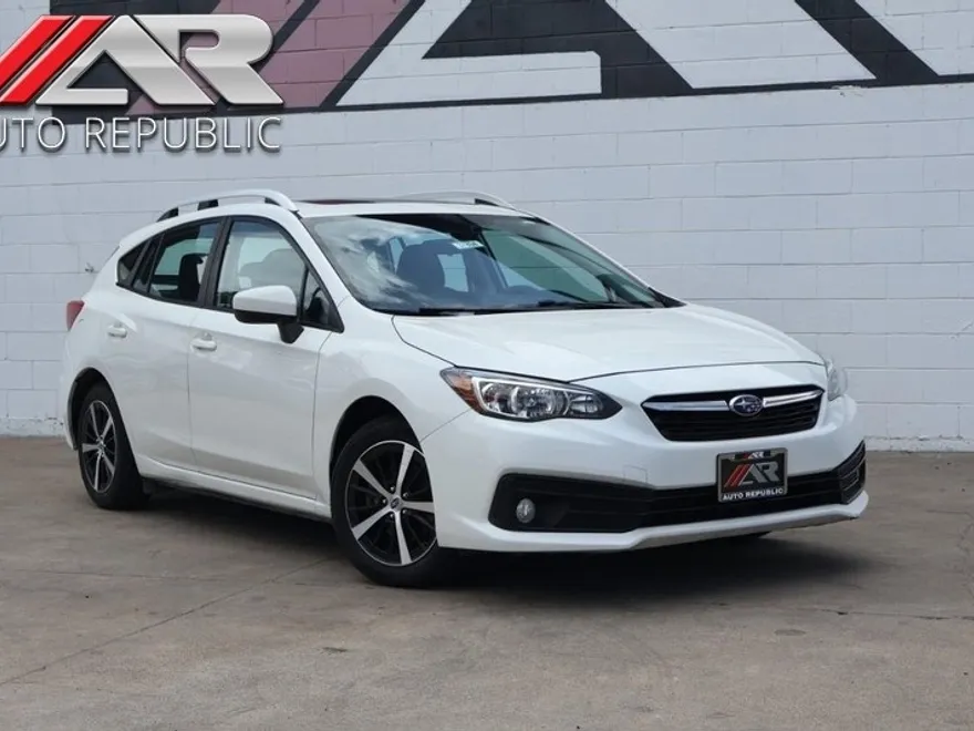 2020 Subaru Impreza Premium photo 1