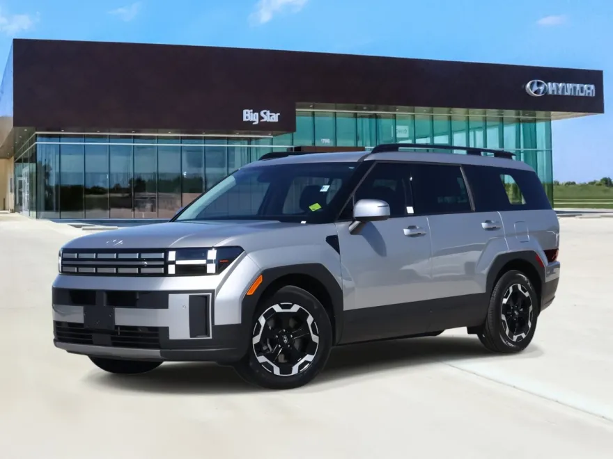 2025 Hyundai Santa Fe SEL photo 1