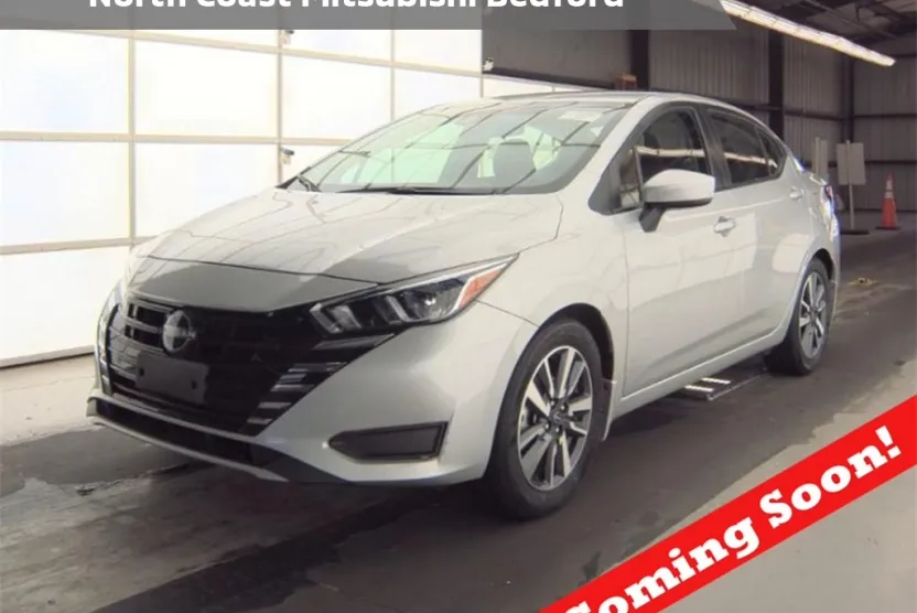 2024 Nissan Versa 1.6 SV photo 1