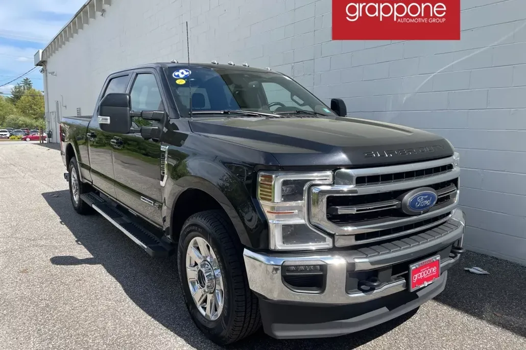 2022 Ford F-250 Lariat photo 1