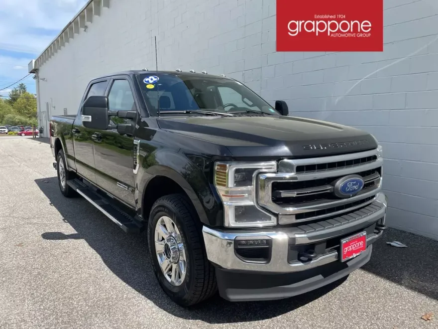 2022 Ford F-250 Lariat photo 1