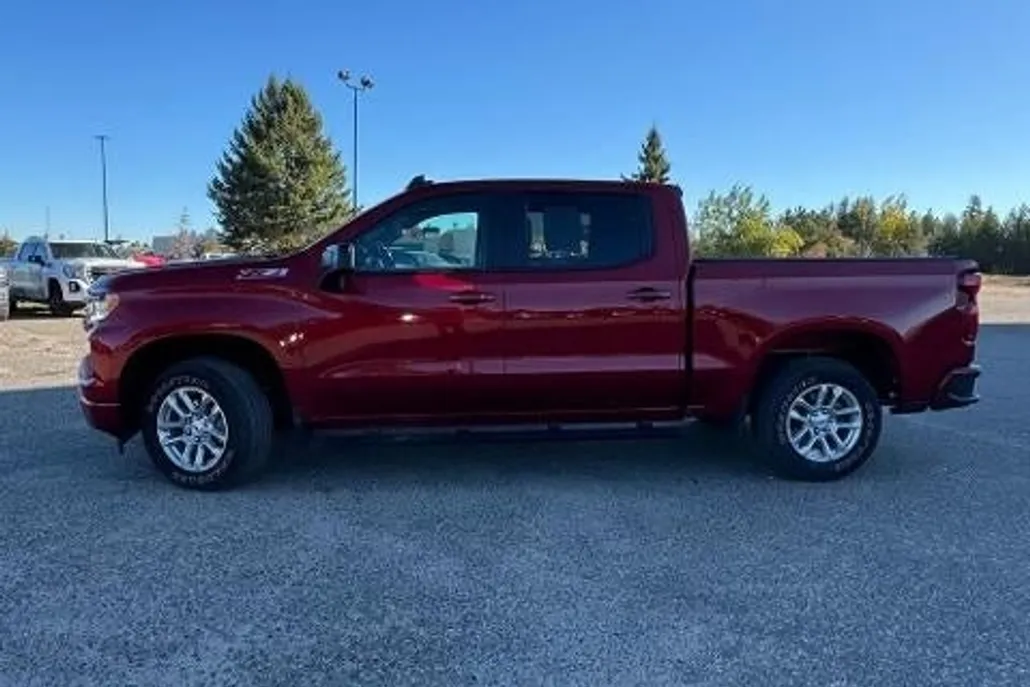 2023 Chevrolet Silverado 1500 RST photo 1