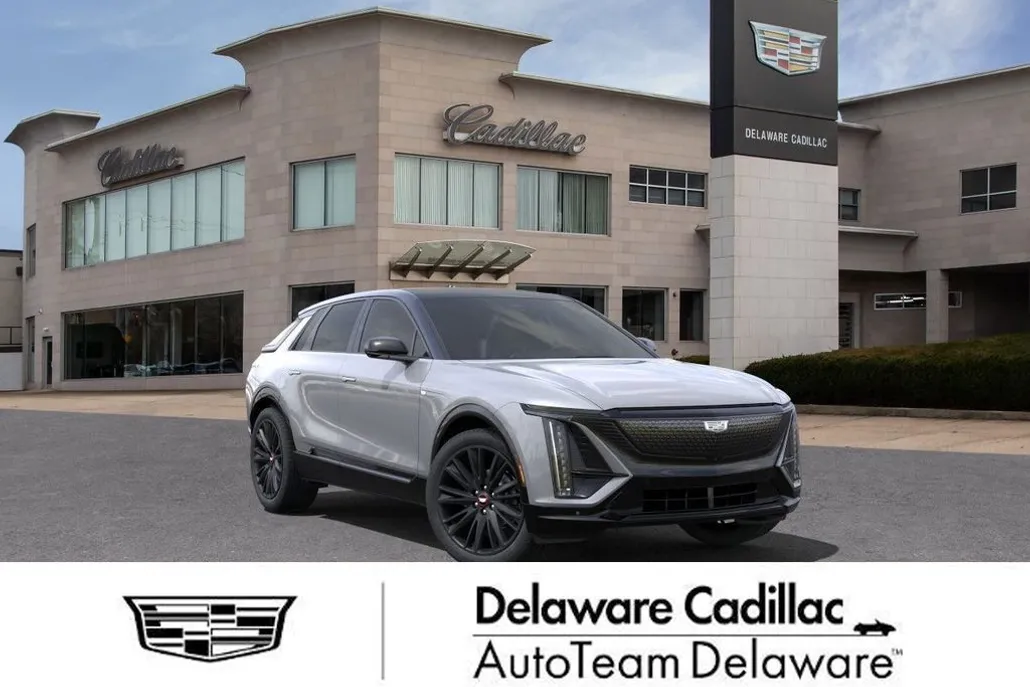 2025 Cadillac Lyriq Sport photo 1