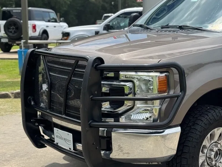 2020 Ford F-250 photo 1