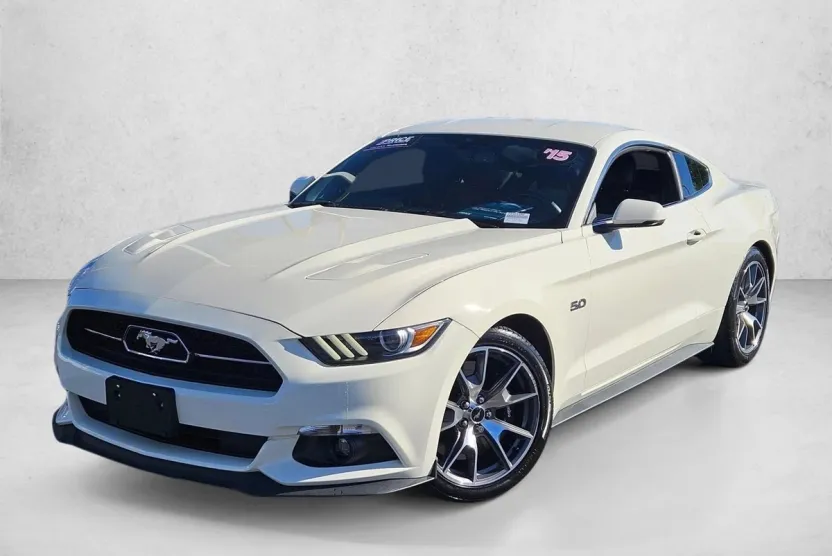 2015 Ford Mustang GT 50th Anniversary Edition photo 1