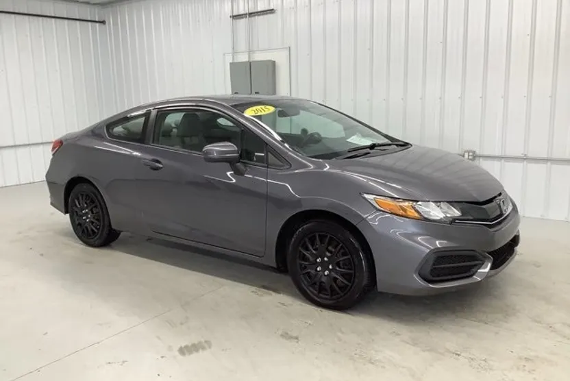 2015 Honda Civic LX photo 1