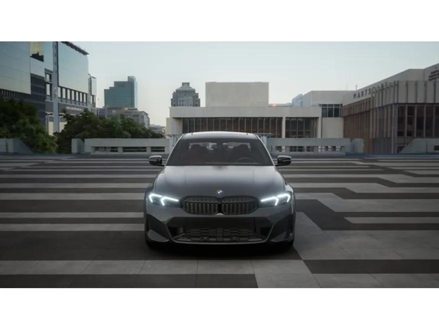 2026 Bmw 330i photo 1