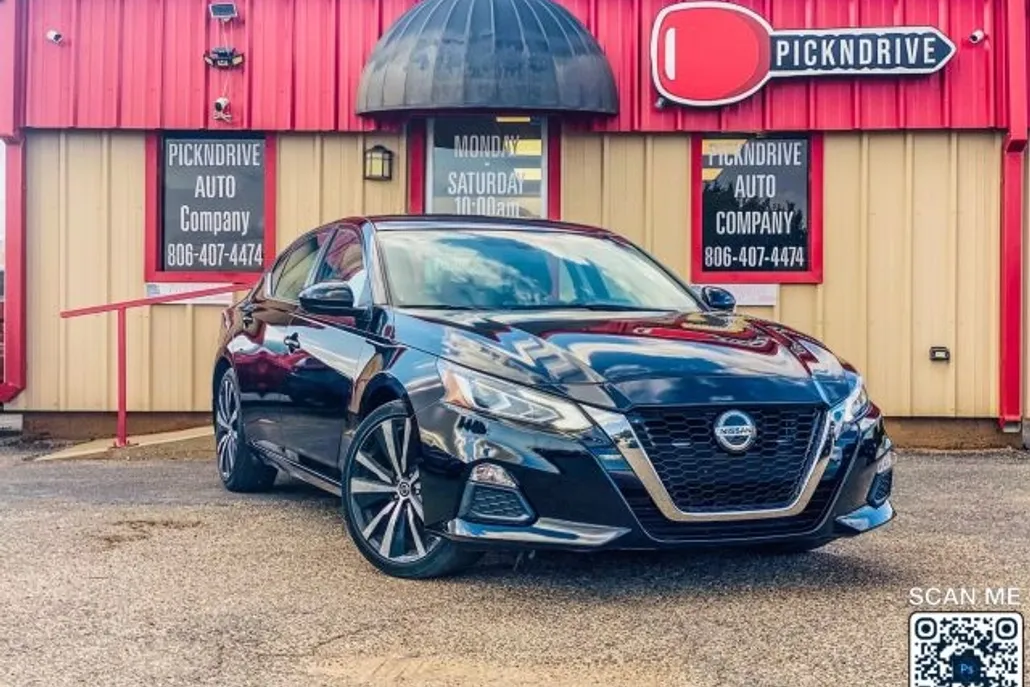 2020 Nissan Altima 2.5 SR photo 1