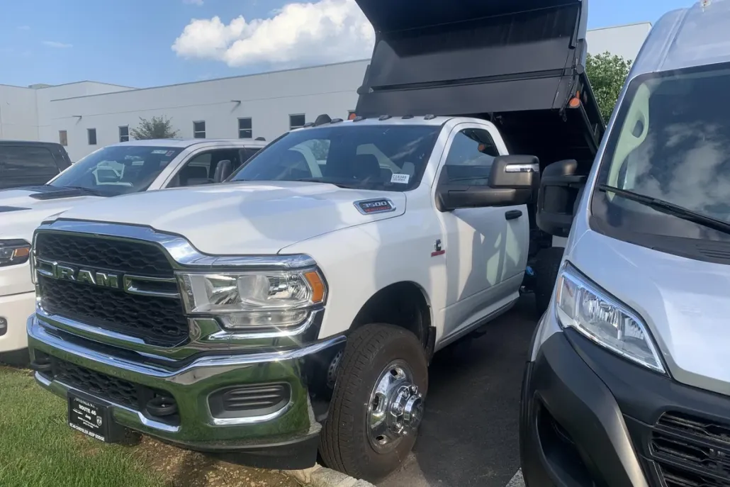2023 Ram 3500 Tradesman photo 1