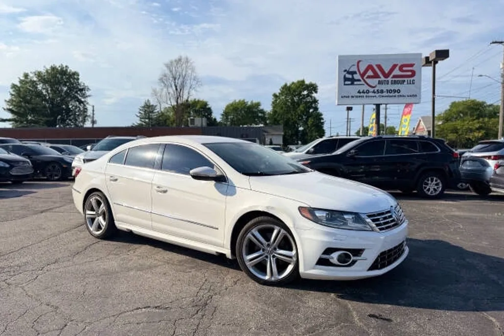 2014 Volkswagen CC R-Line photo 1