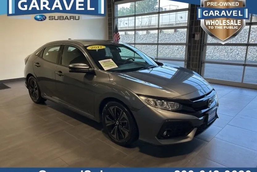 2017 Honda Civic EX photo 1
