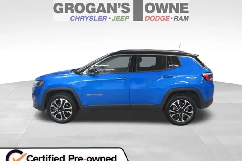 2022 Jeep Compass Limited photo 1