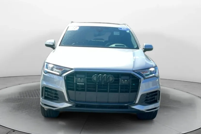 2022 Audi Q7 Prestige 55 photo 1