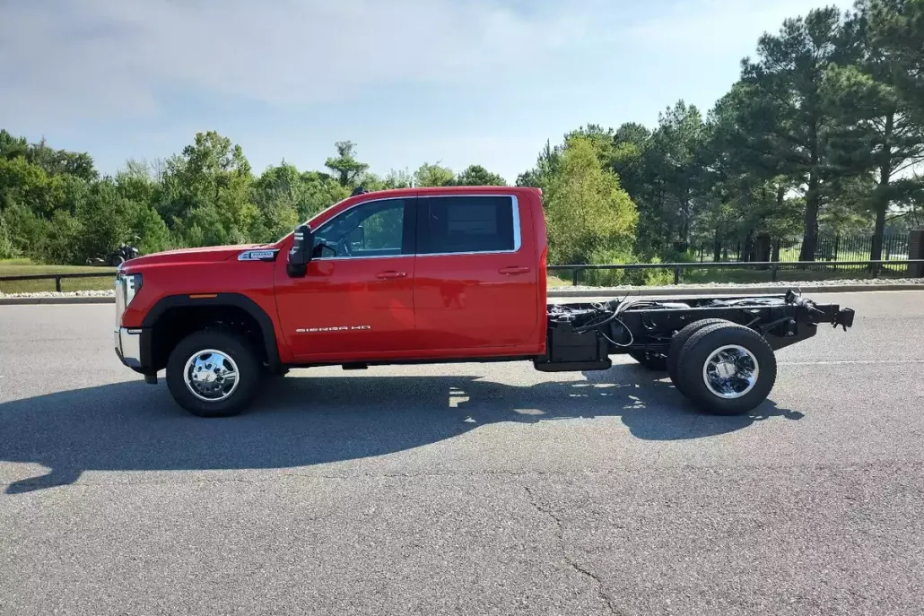 2026 Gmc Sierra 3500 HD SLE photo 1
