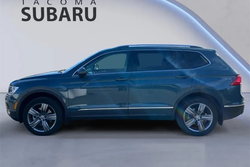 2020 Volkswagen Tiguan SEL photo 1