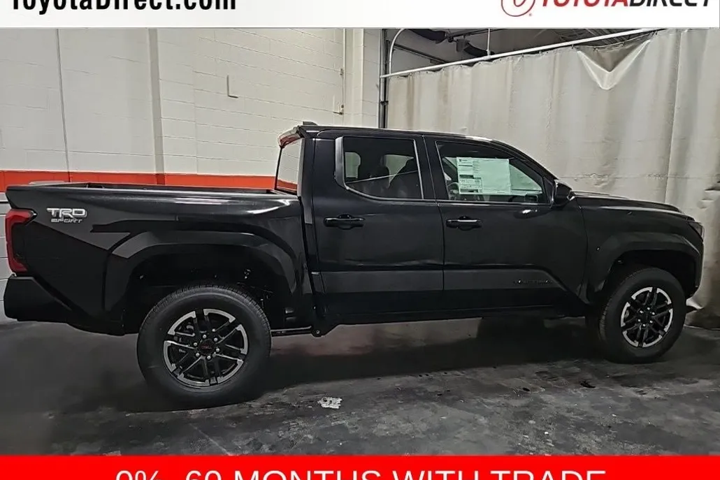 2025 Toyota Tacoma TRD Sport photo 1