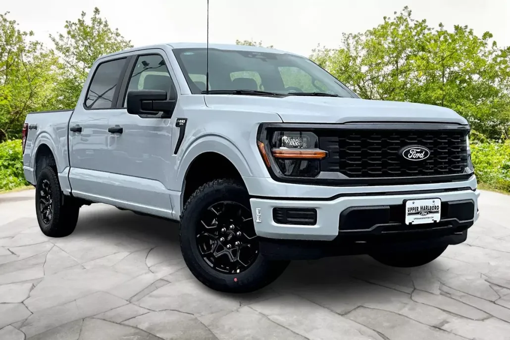 2025 Ford F-150 STX photo 1