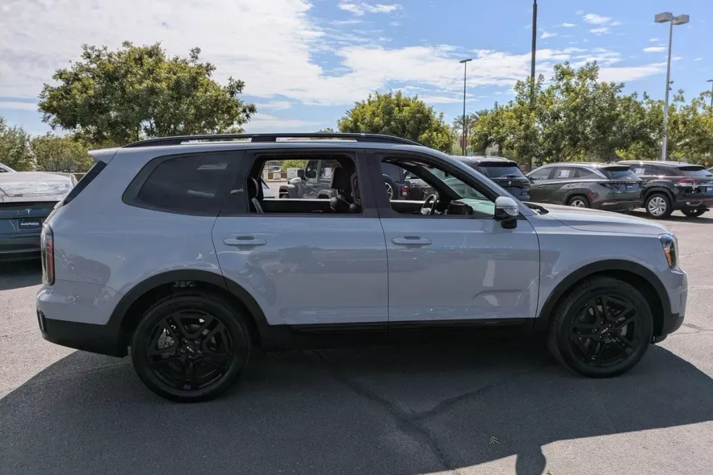 2024 Kia Telluride SX X-Line photo 1